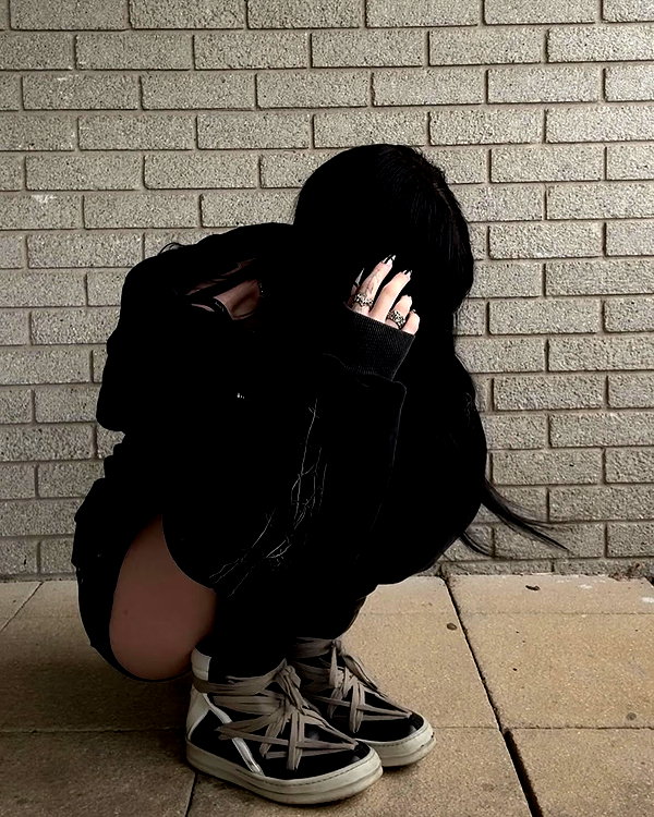 v4.nnas instagram image archive image