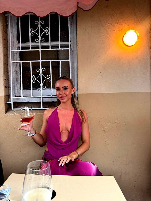 allygravemade instagram image archive image