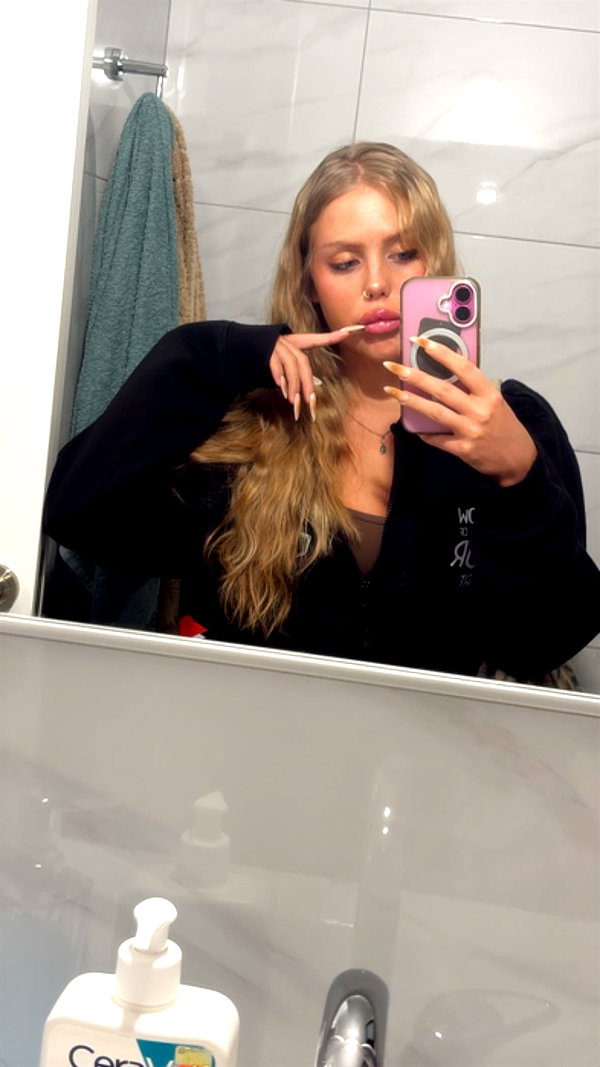 ladanosikov instagram image archive image