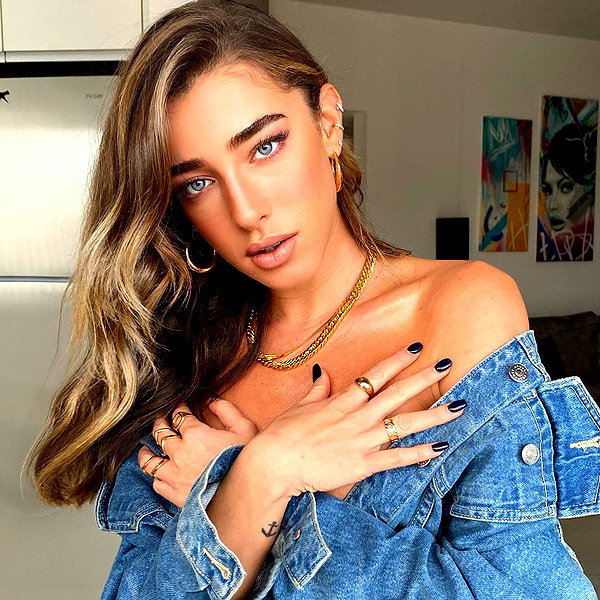 annezivi instagram image archive image
