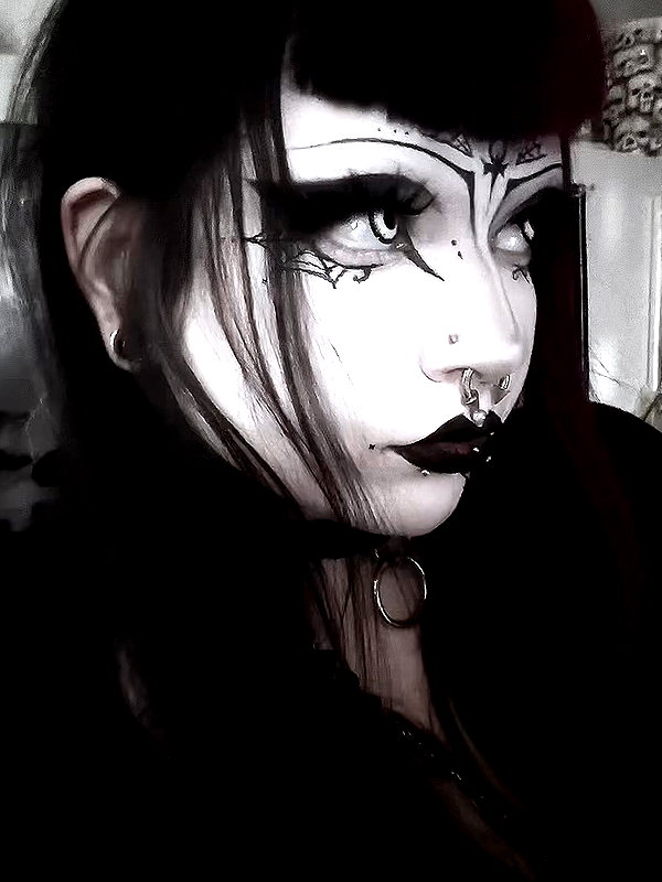kittenfangsxx instagram image archive image