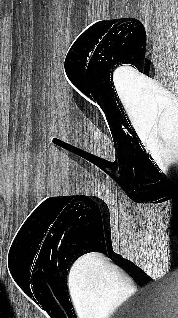 liashaked instagram image archive image