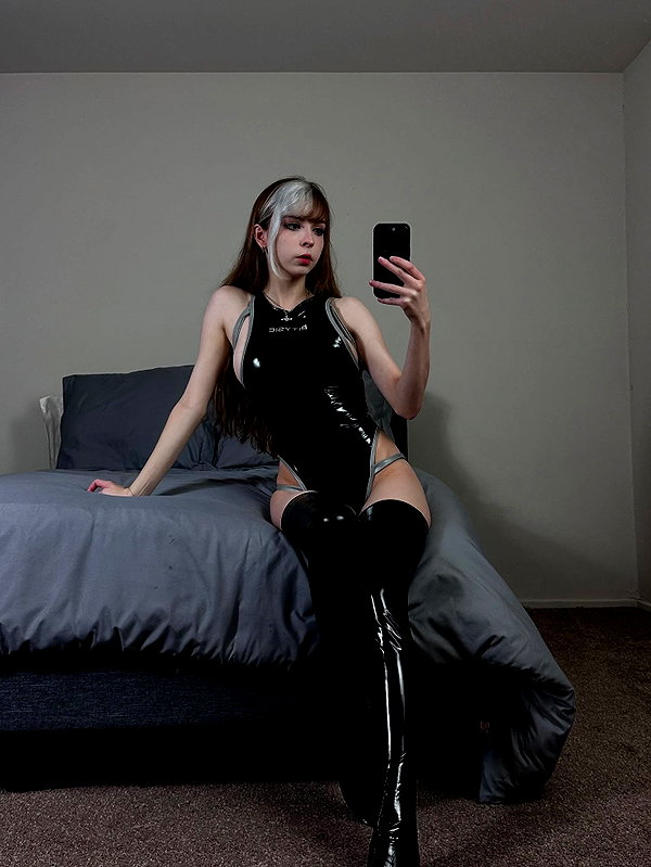 melondoki instagram image archive image
