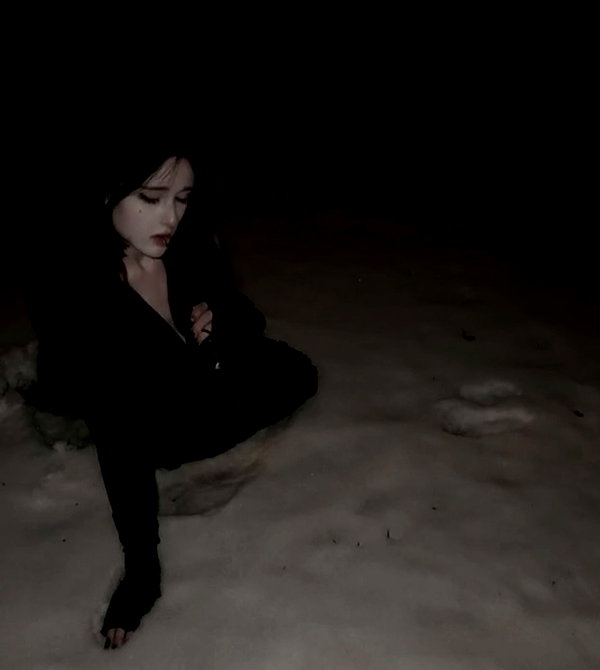 emeurie instagram image archive image