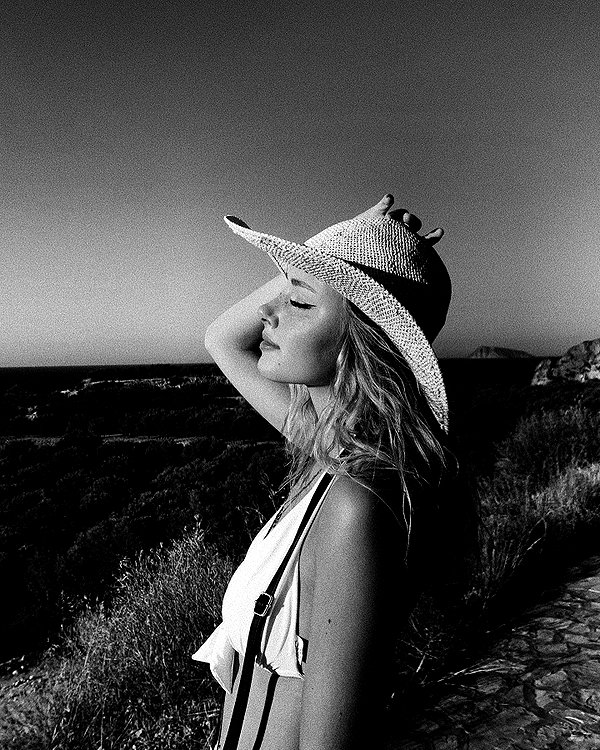 lilih instagram image archive image