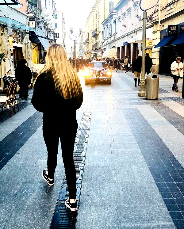 allie_dunn instagram image archive image