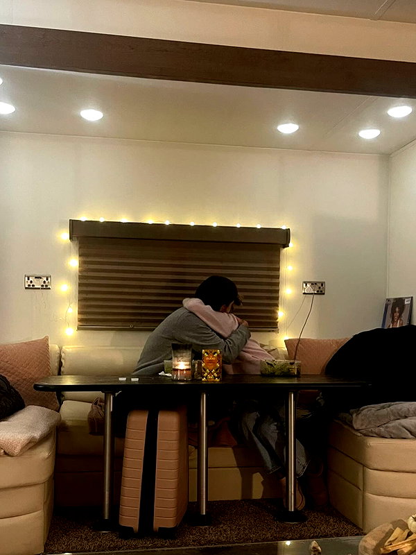 arianagrande instagram image archive image