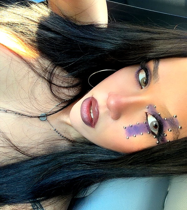 vanessa.julienne instagram image archive image
