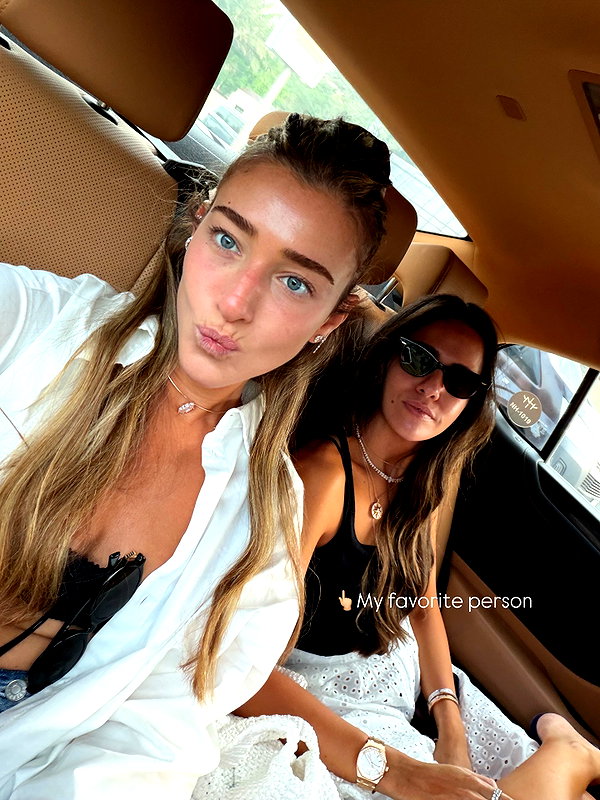 annezivi instagram image archive image