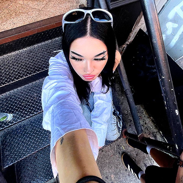 gabs.z.x instagram image archive image