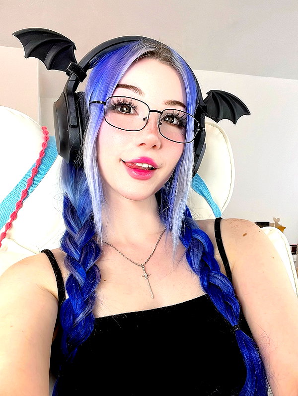 danielle.mercedie instagram image archive image