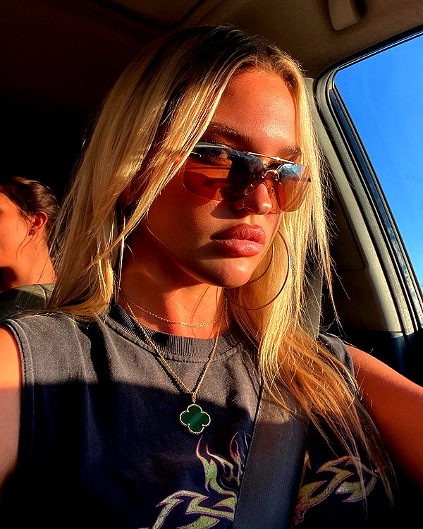 lizrrossi instagram image archive image
