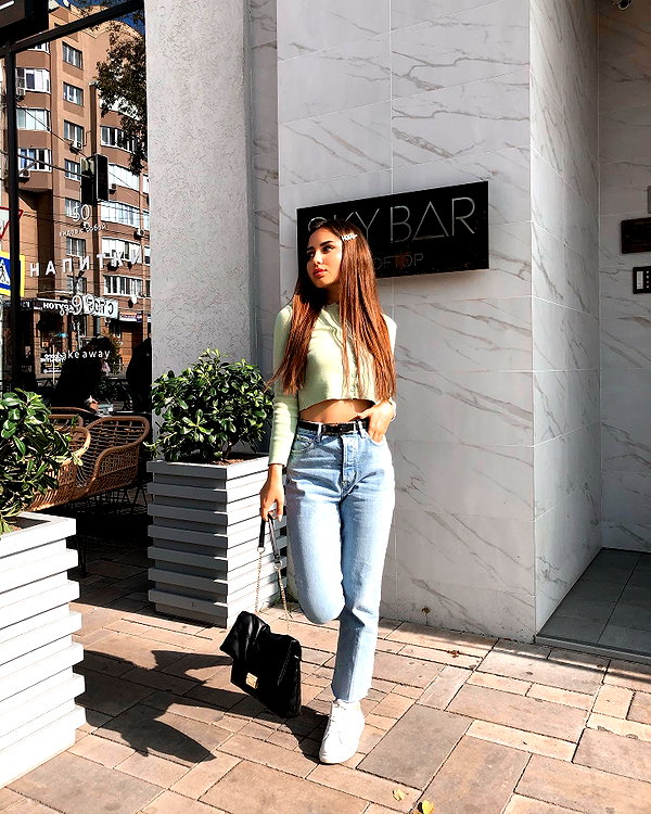 alishevs instagram image archive image