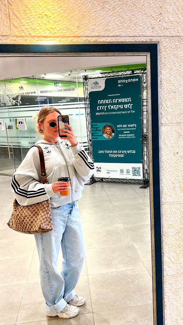 Archived image from @dana_ratushany on Instagram