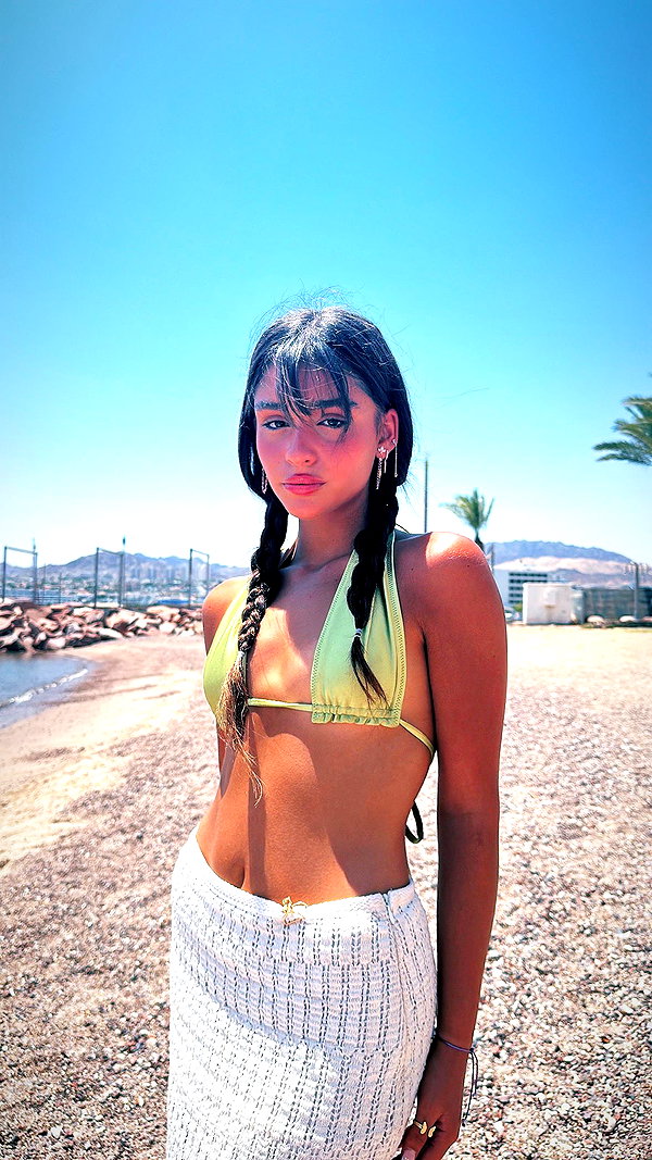 yuvalhazan___ instagram image archive image