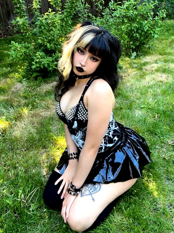 newmakeupgoddess newmakeupgoddess archive image