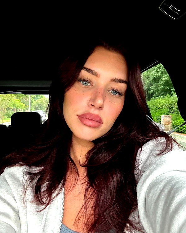 staskaranikolaou instagram image archive image