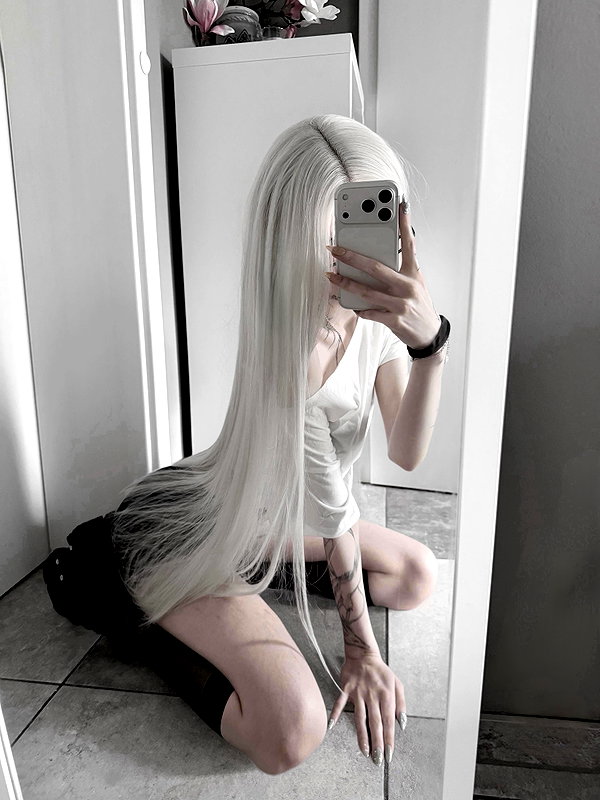 annaemiliaz instagram image archive image