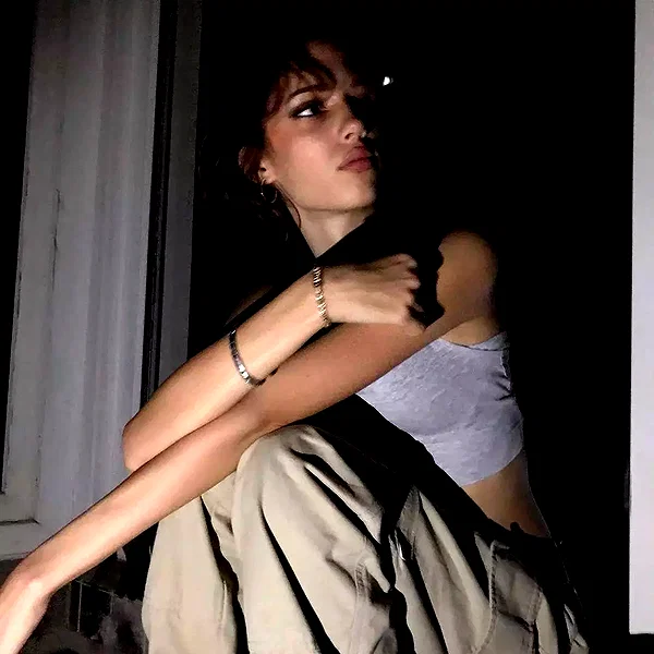 leyla.annemarie instagram image archive image