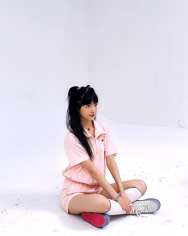 hhh.e_c.v instagram image archive image