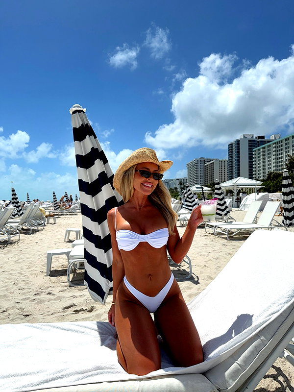 allieauton instagram image archive image