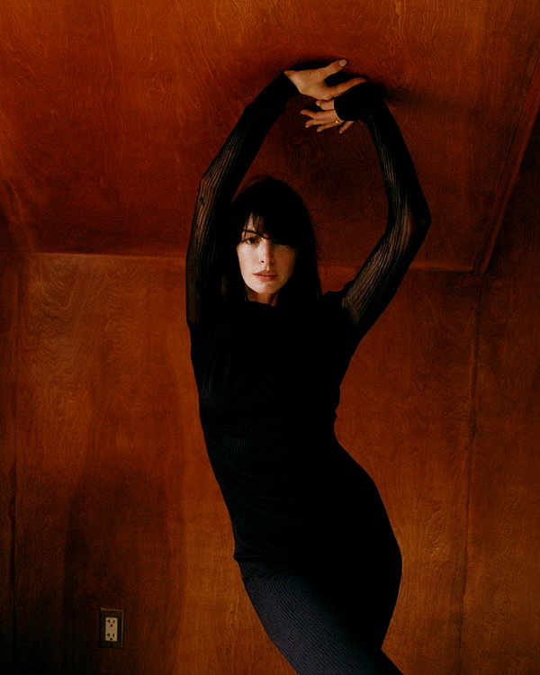 annehathaway instagram image archive image