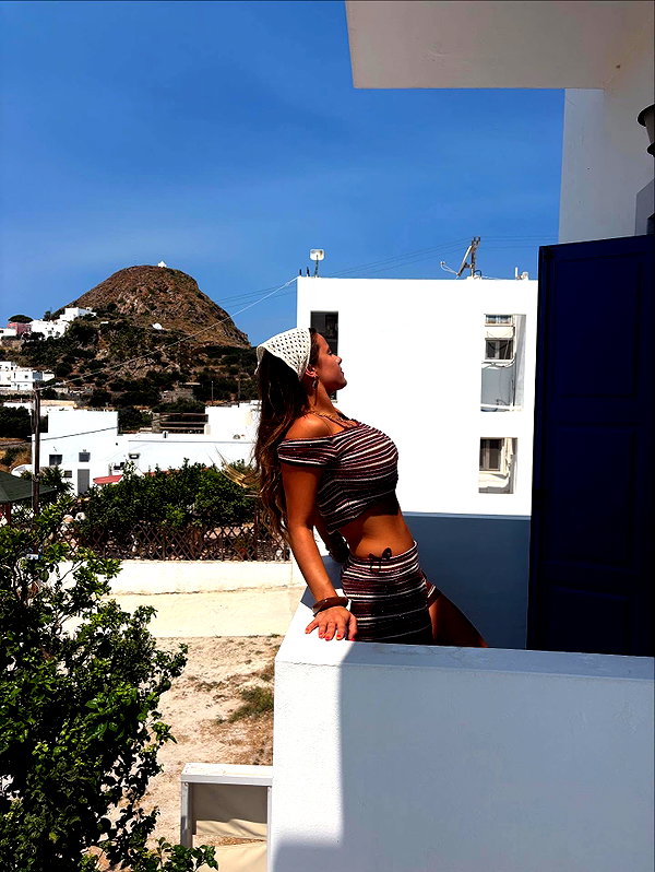 isabella.lauren instagram image archive image