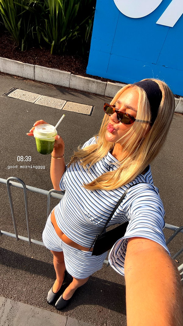 sophadophaa_ instagram image archive image