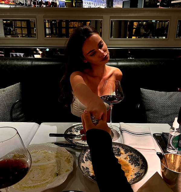 veroni22ka instagram image archive image