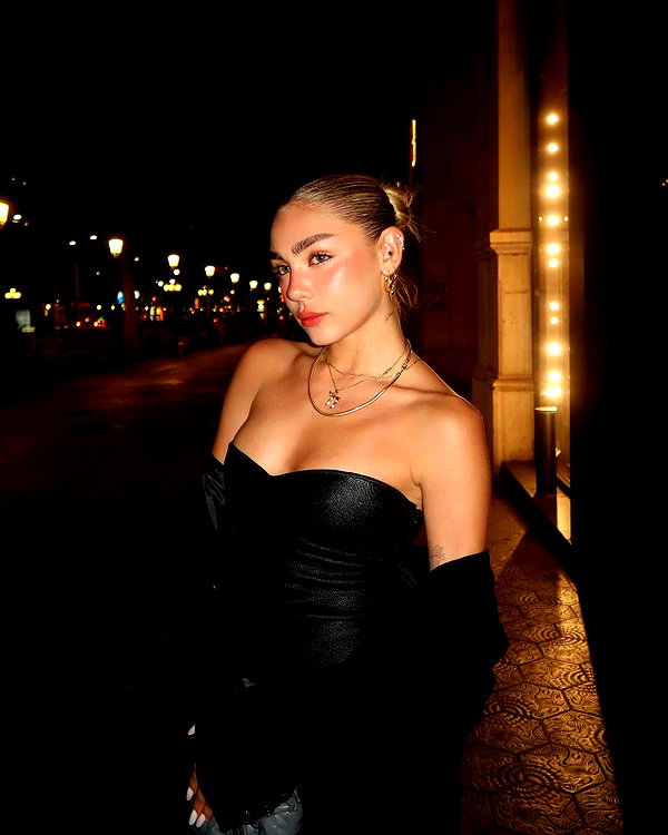maya.keyy instagram image archive image