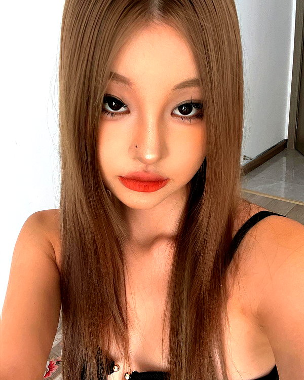ll.lu1s instagram image archive image