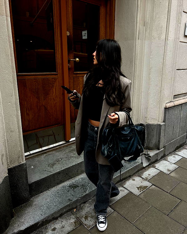 zoeliss instagram image archive image