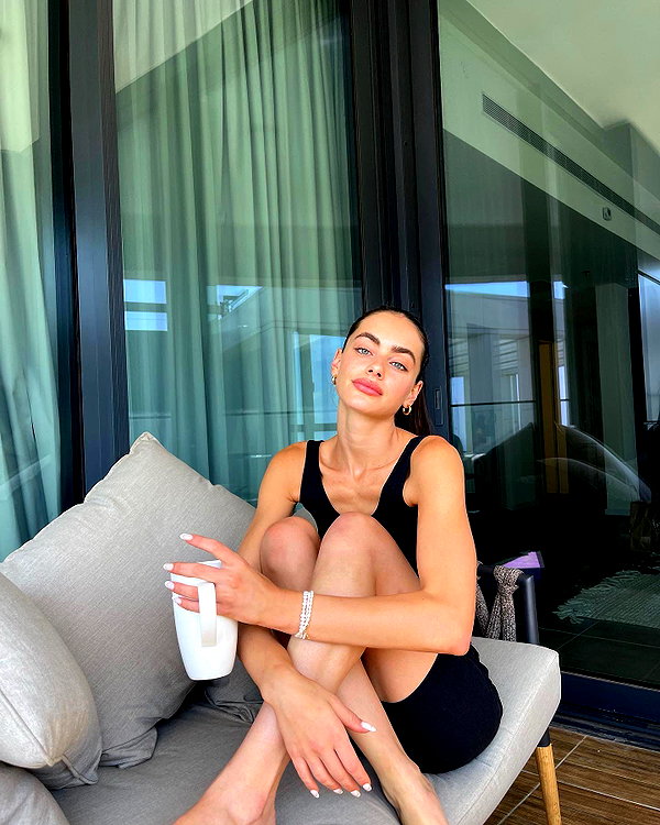 yaelshelbia instagram image archive image