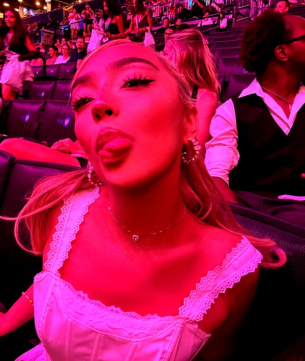v.qx instagram image archive image