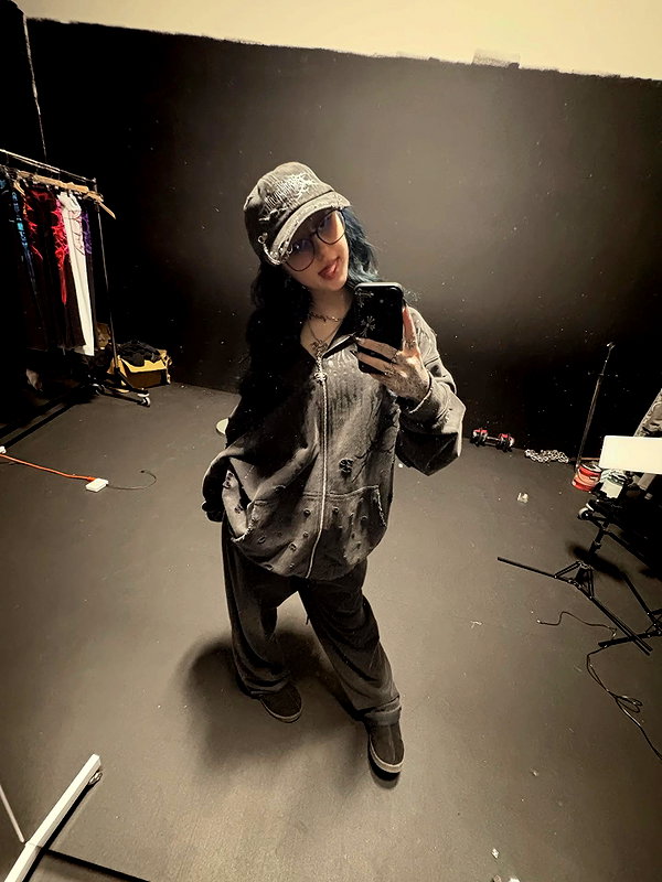 letsplayhappy_ instagram image archive image