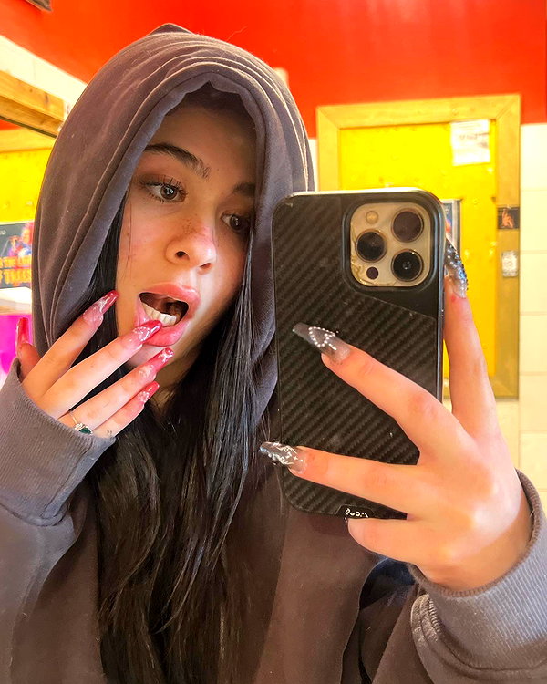 evasela__ instagram image archive image