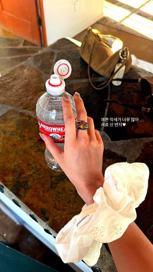 daxbin instagram image archive image