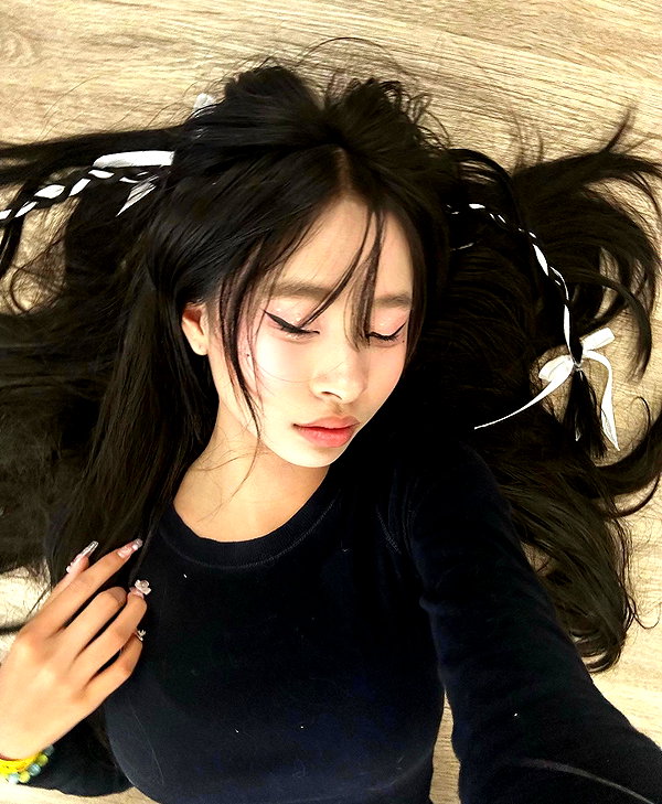 princessamelia_official instagram image archive image