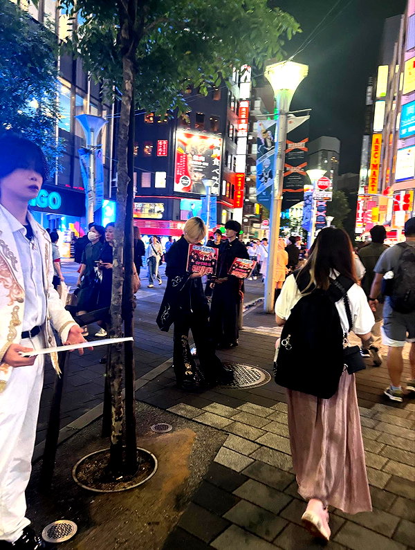 yuyuslivestreamdiary instagram image archive image