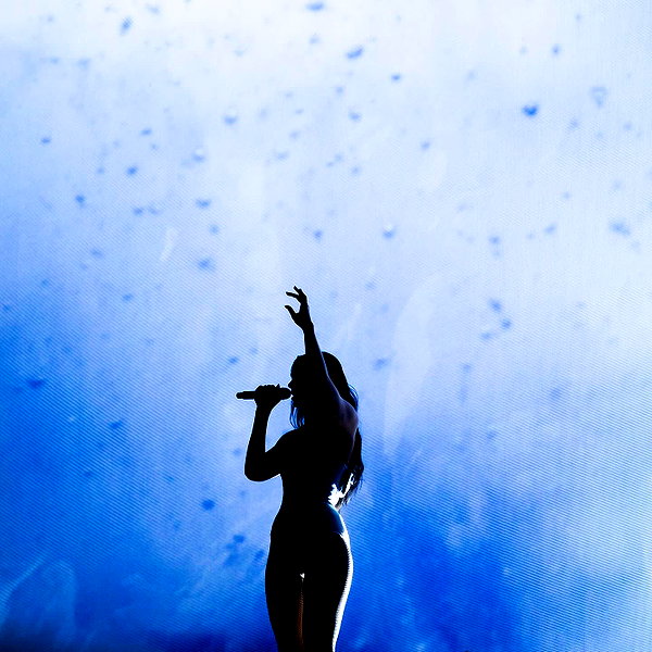 dualipa instagram image archive image