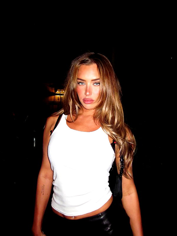 staskaranikolaou instagram image archive image
