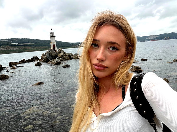 avestanova instagram image archive image
