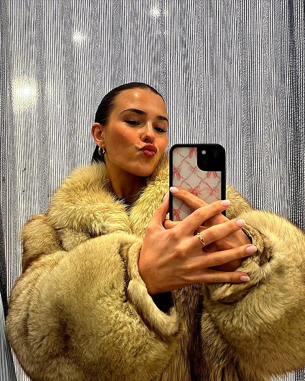 mariagabrielasantos instagram image archive image