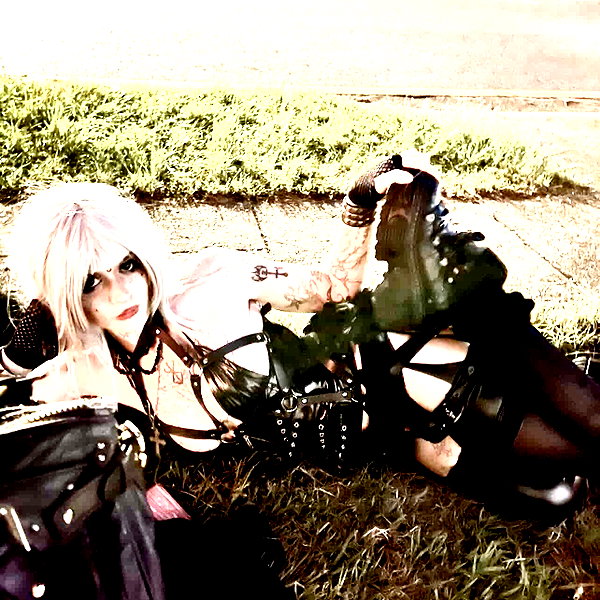 starzd3ad instagram image archive image