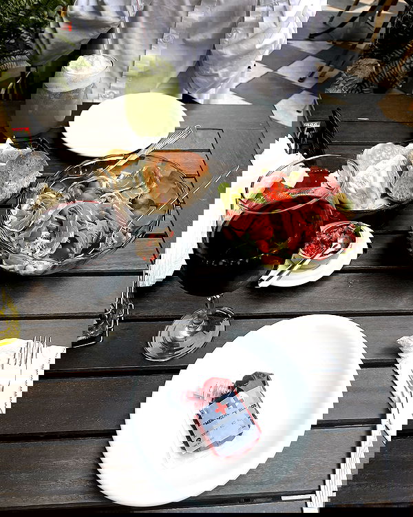 naia_gg naia_gg archive image