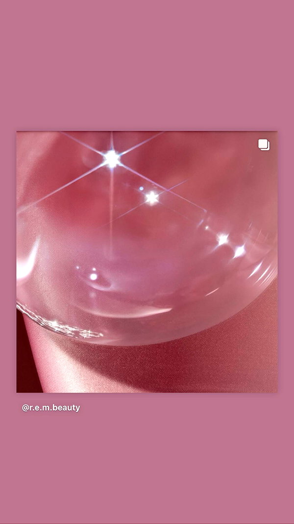 arianagrande instagram image archive image