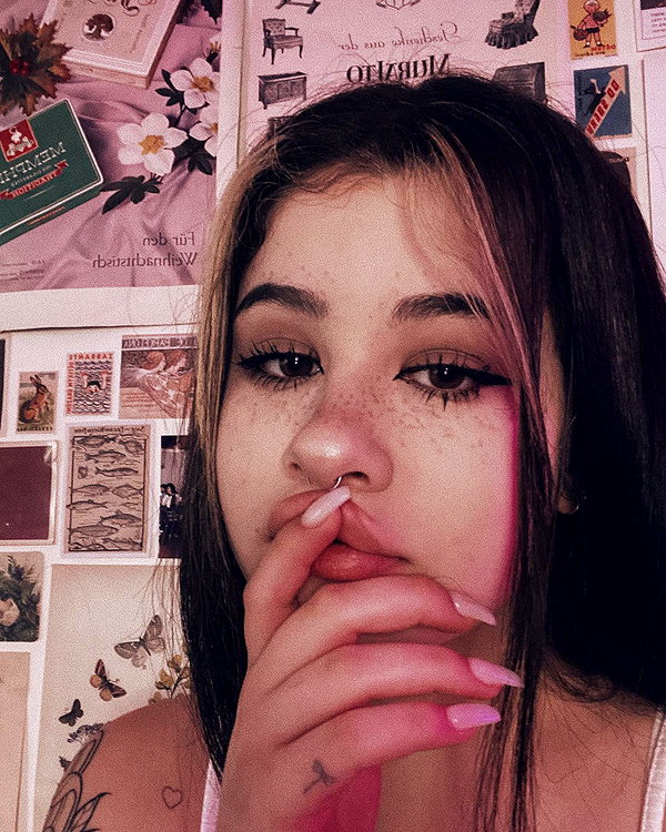 evasela__ instagram image archive image