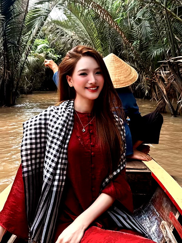 lyhythuedoxinh instagram image archive image