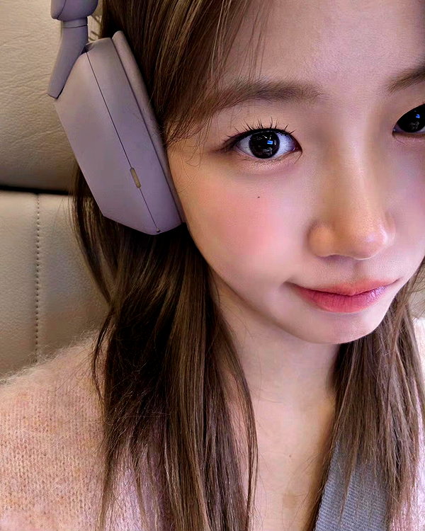zuhazana instagram image archive image
