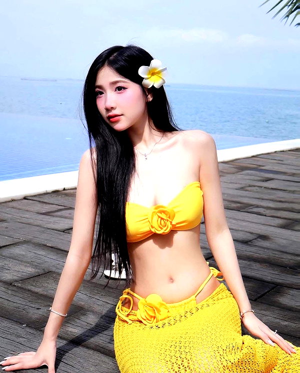 lyhythuedoxinh instagram image archive image